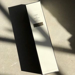 Oribe Dry Texturizing Spray